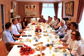 20 août - Rencontre du Haut-commissaire de la République avec les dirigeants et les rédacteurs en chef des médias