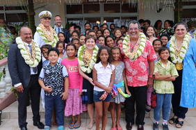 Visite officielle de Mme Annick GIRARDIN, Ministre des Outre-mer : Déplacement à Rangiroa 